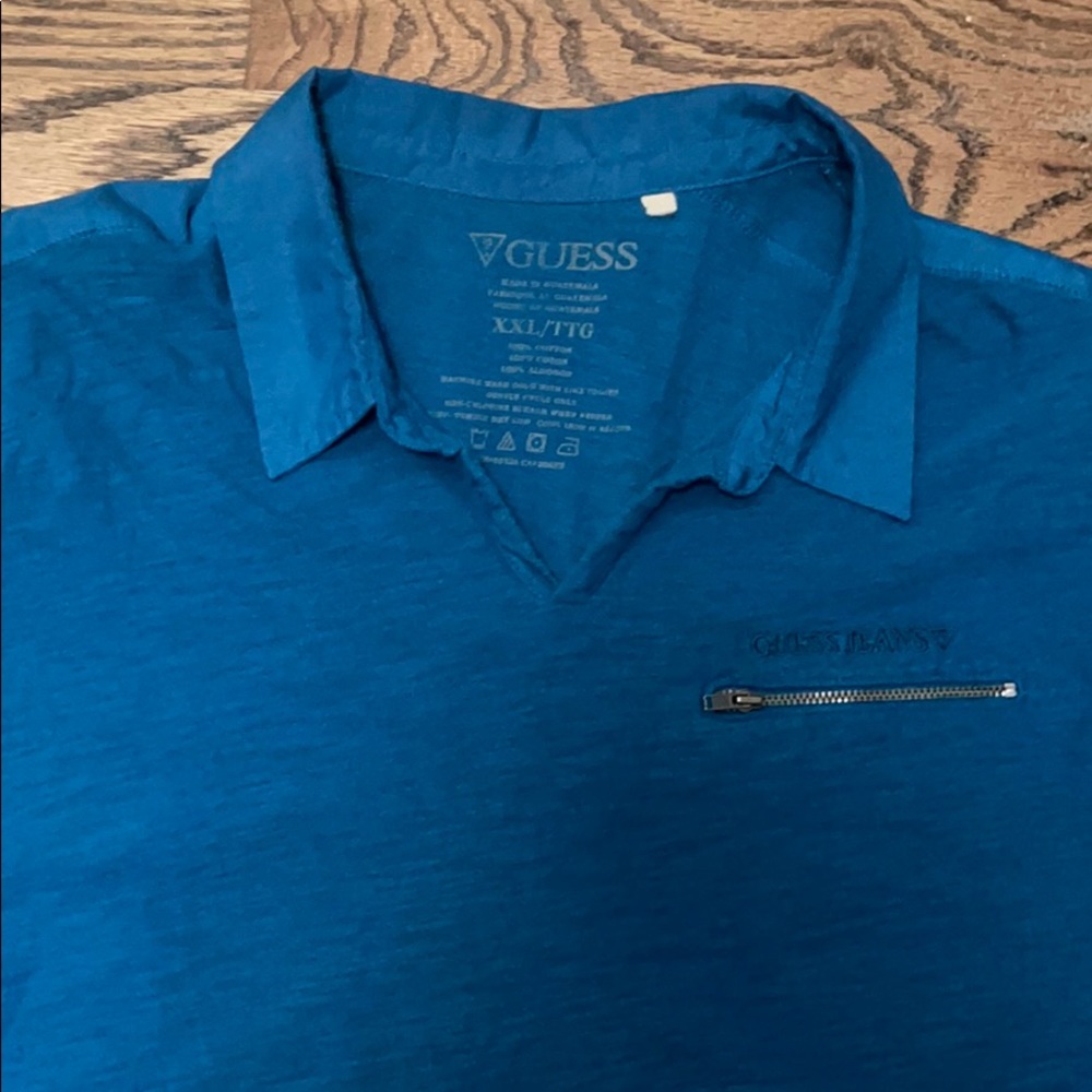 💎Guess Men’s Blue Polo Tee size XXL